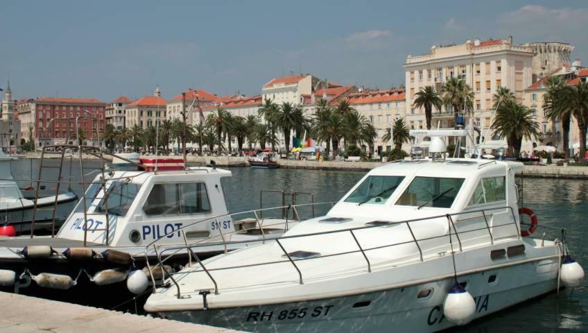 Guesthouse Maestral Split Eksteriør billede